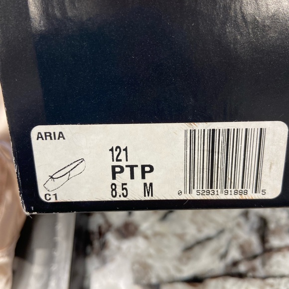 Capezio Aria Pointe shoes size 8.5 with rubber toe grips added NWT - Picture 9 of 10